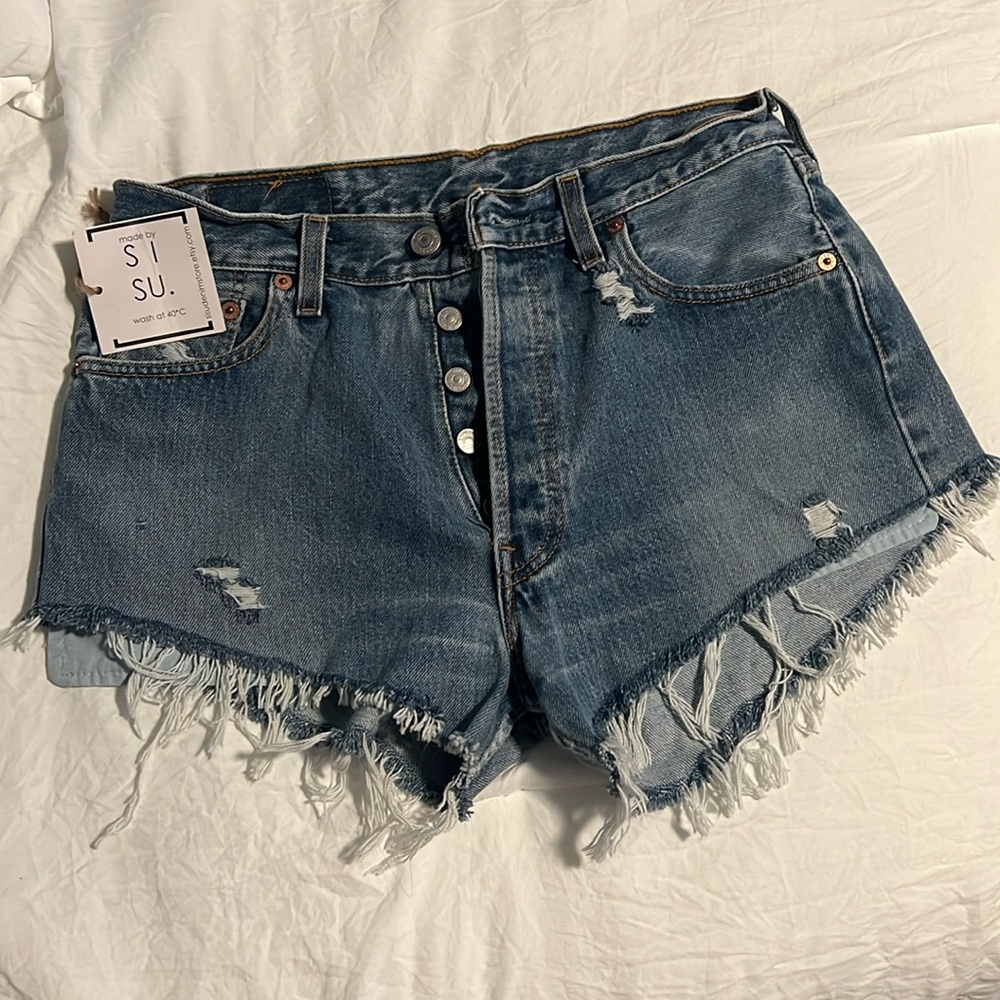 Levi’s shorts